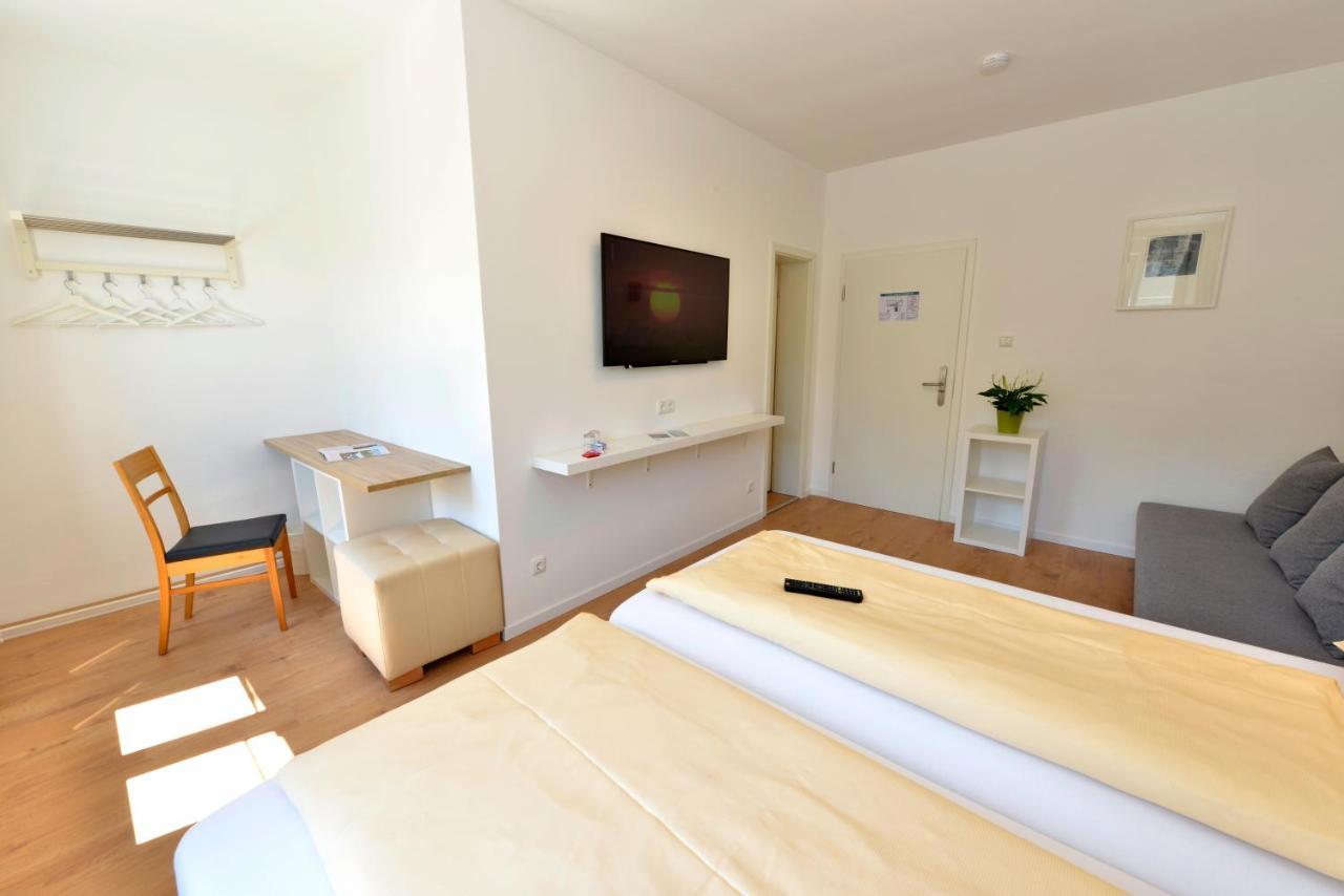 Pension Gambrinus Пассау Экстерьер фото