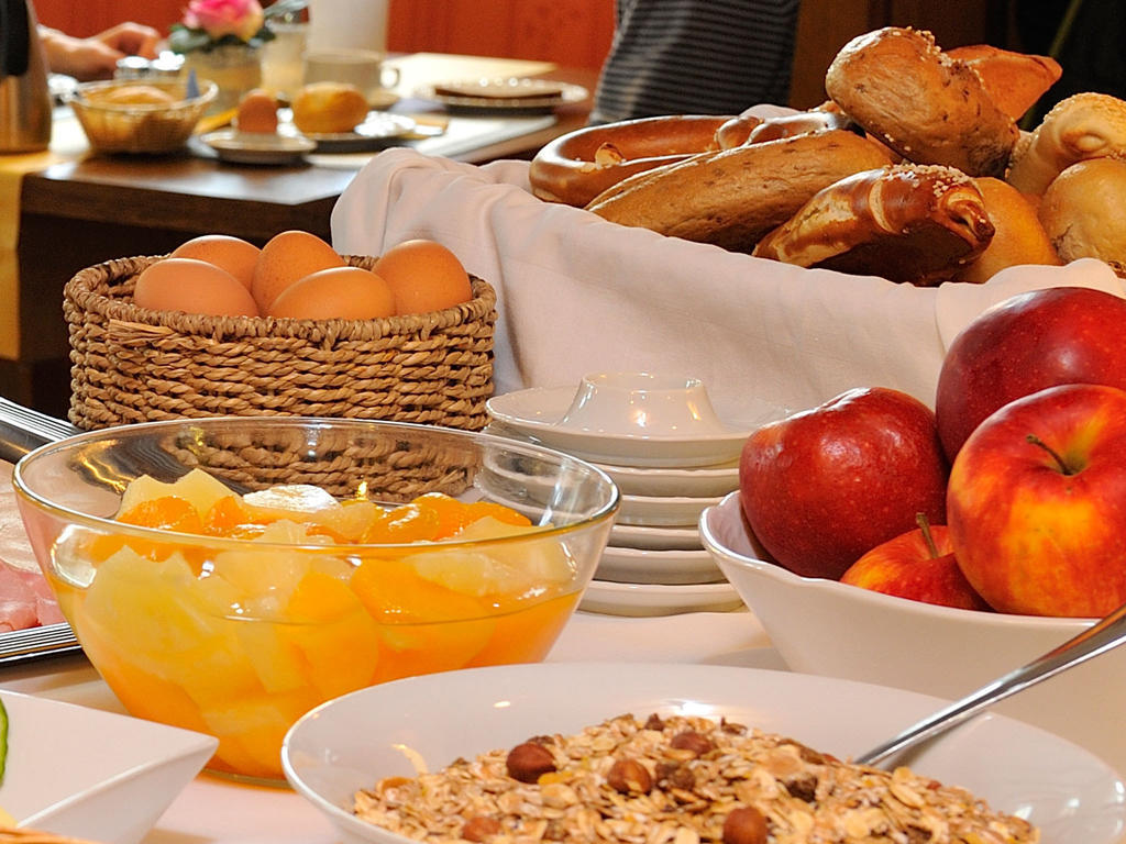 Pension Gambrinus Пассау Экстерьер фото